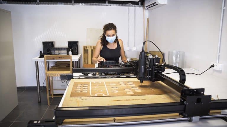 Le FabLab de l’UNC, l’innovation technologique au service de l’éducation