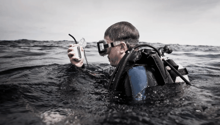 Startup OceanTech #6 – 52 Hertz, un talkie-walkie sous-marin pour se parler en plongée