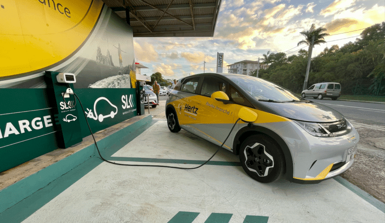 Le Caillou en route pour un transport électro-écolo