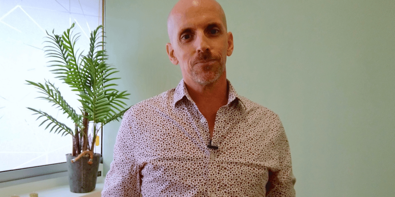 Rencontre avec Guénolé Bouvet, directeur du AI4GOOD festival de Nouméa