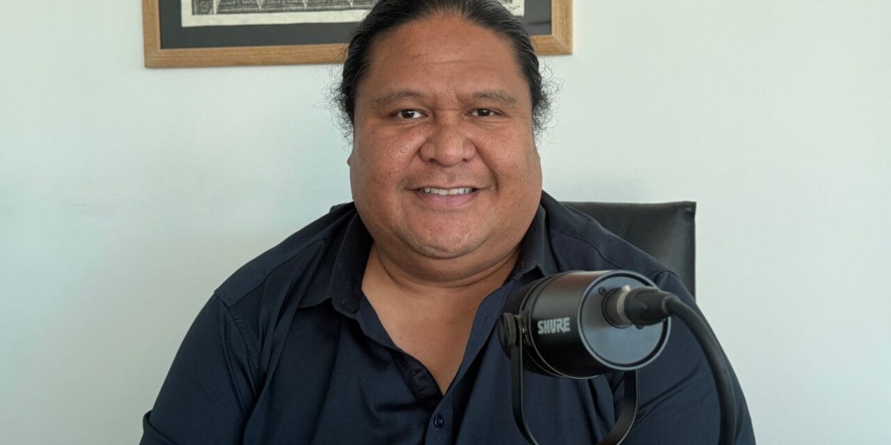 L&rsquo;Heure du Boss – Épisode #27 – Petelo Sao, Membre du gouvernement de la Nouvelle-Calédonie