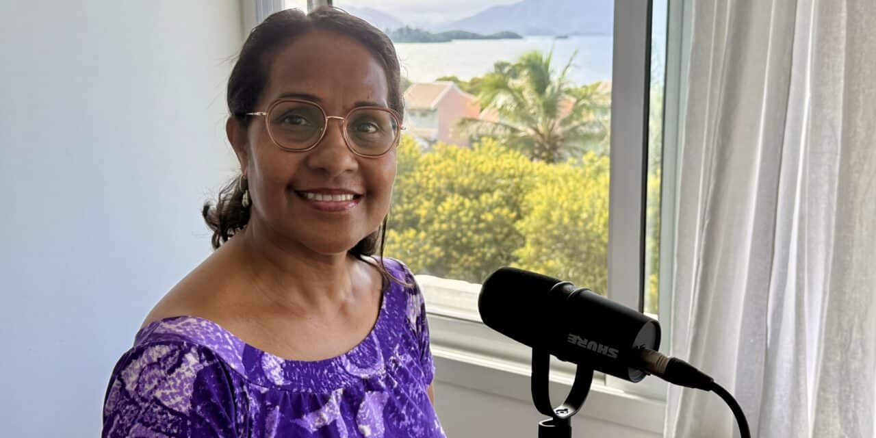 Radio Caledinno avec Christiane Waneissi