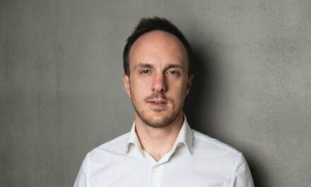 Adrien Bock, portrait d’un entrepreneur qui a tout misé sur l’IA 